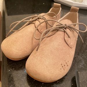 Brand New Lace up Loafers (Size 5)
